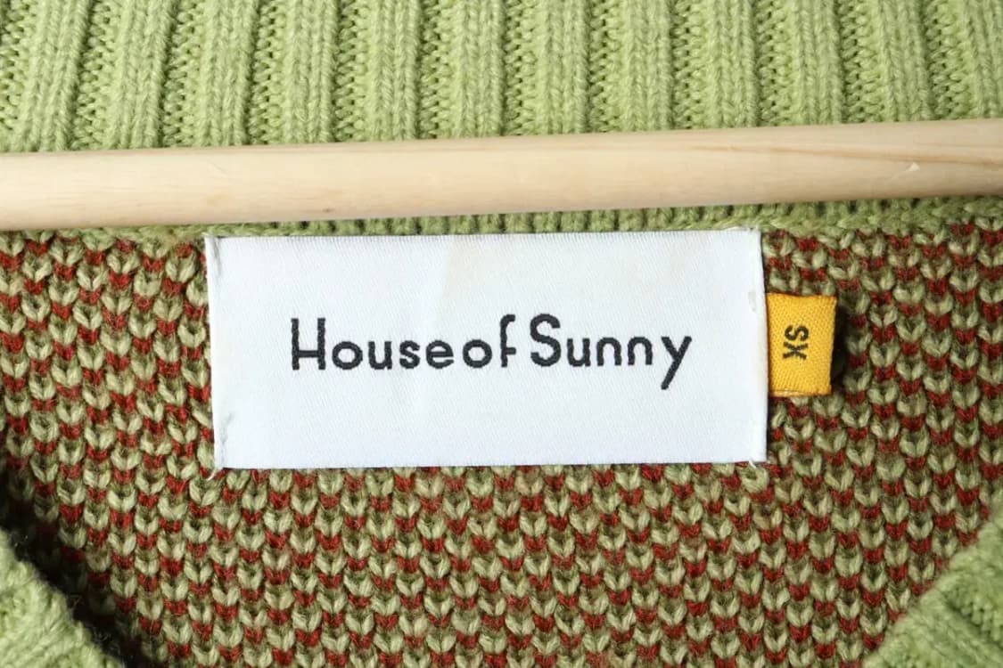 W(XS-M) 하우스 오브 써니 니트 브이넥 농구자수 한정판-167F9 상품이미지7