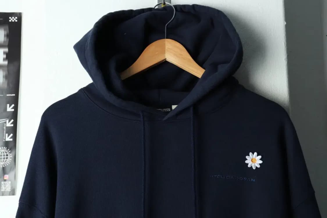 W(F) 도산 아뜰리에 후드티셔츠 데이지 패치 네이비-16824 상품이미지3