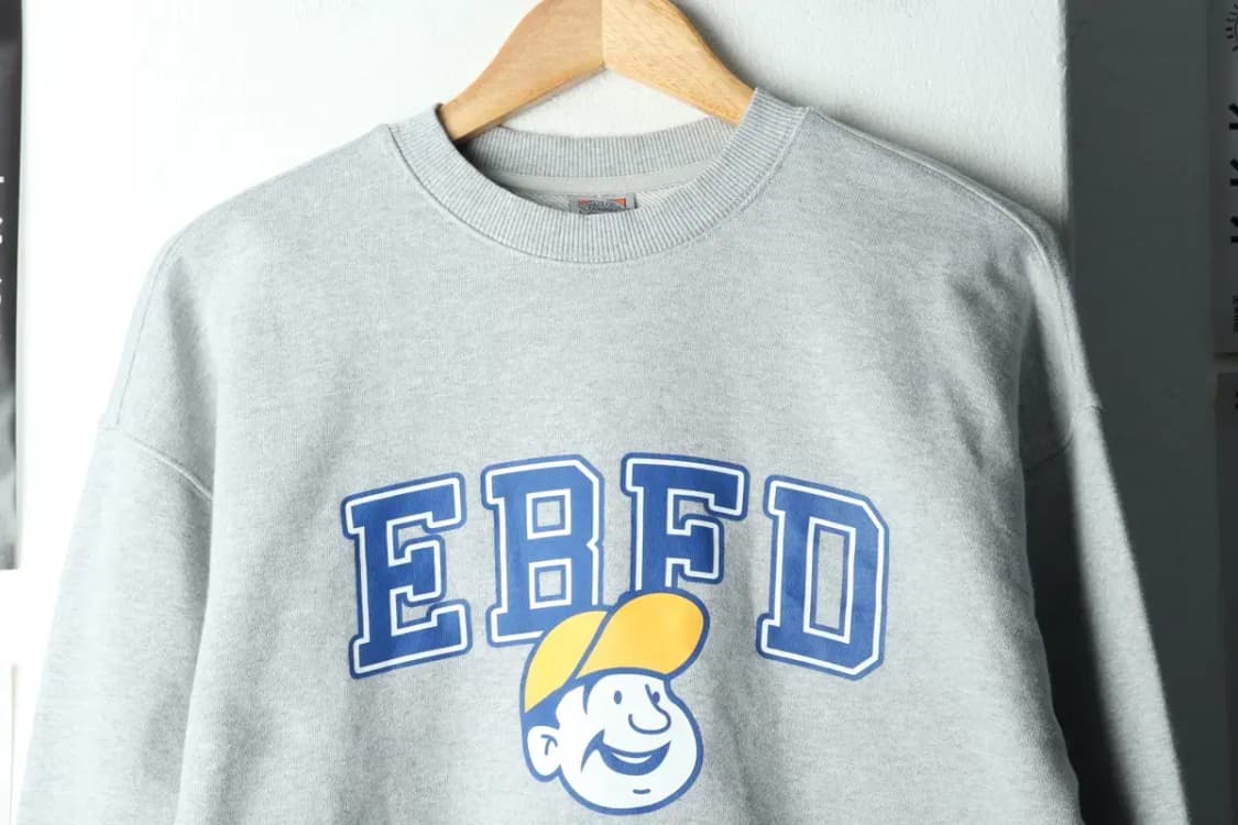 (S-M) 이벳필드 맨투맨 티셔츠 빅로고 그레이 Y2K 기모-16833 상품이미지3