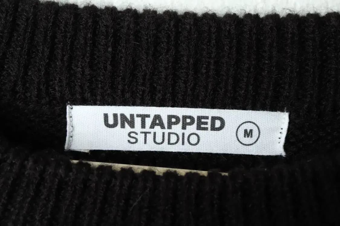 (M-L) 언탭드 스튜디오 니트 케이블 꽈배기 블랙-16868 상품이미지5