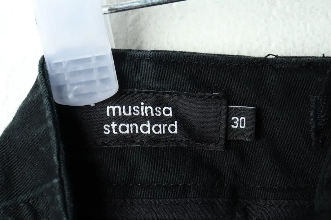 (M-L) 무신사 스탠다드 면바지 팬츠 투턱 블랙 아메카지-235A 상품이미지6