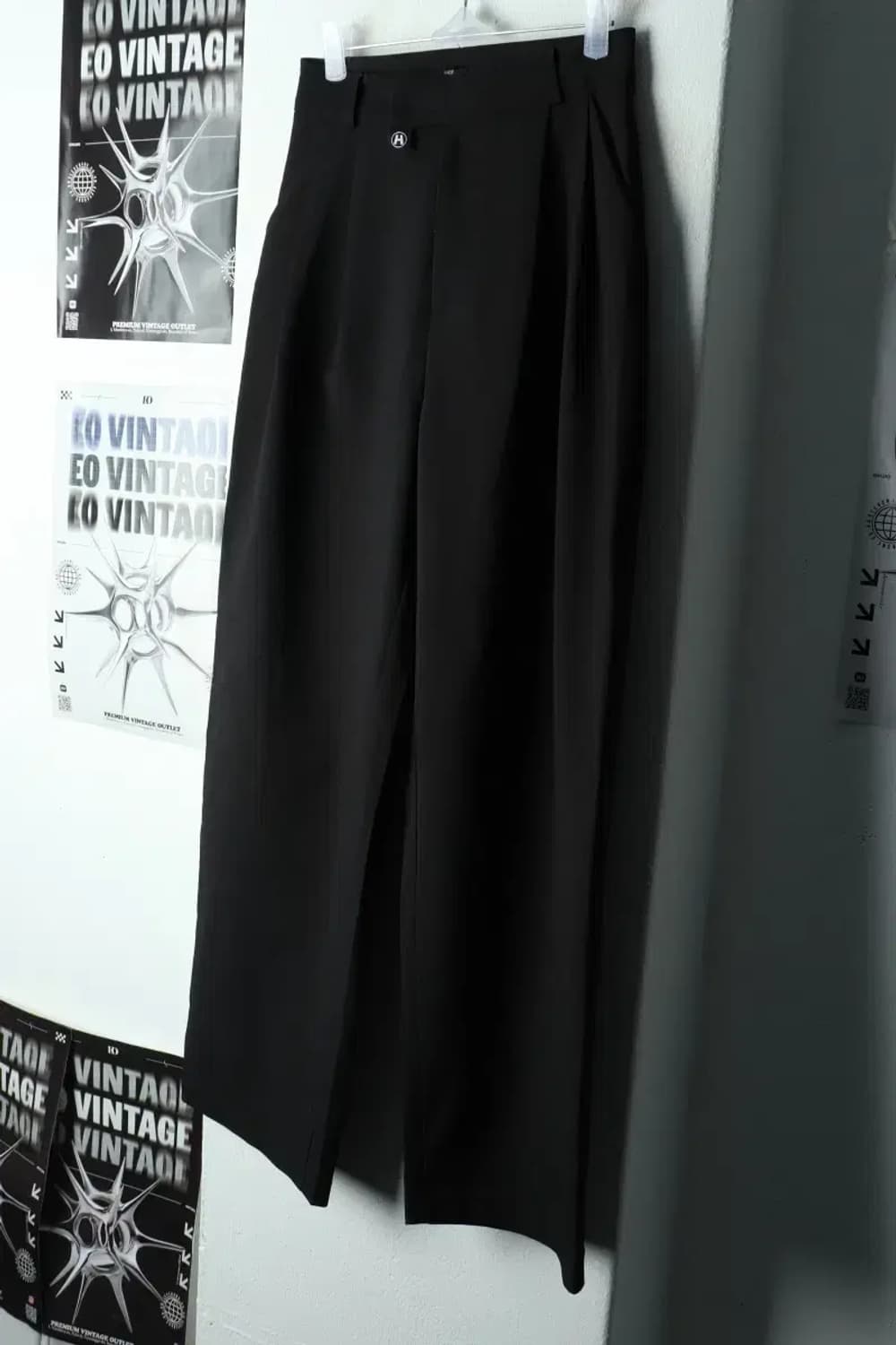 W(S) 하이드앤시크 슬랙스 경량 바지 투턱 블랙-2361 상품이미지1