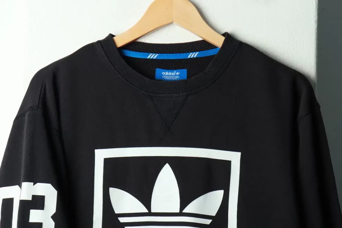 (M-L) 아디다스 맨투맨 티셔츠 오리지널 블랙 올드스쿨-16923 상품이미지3