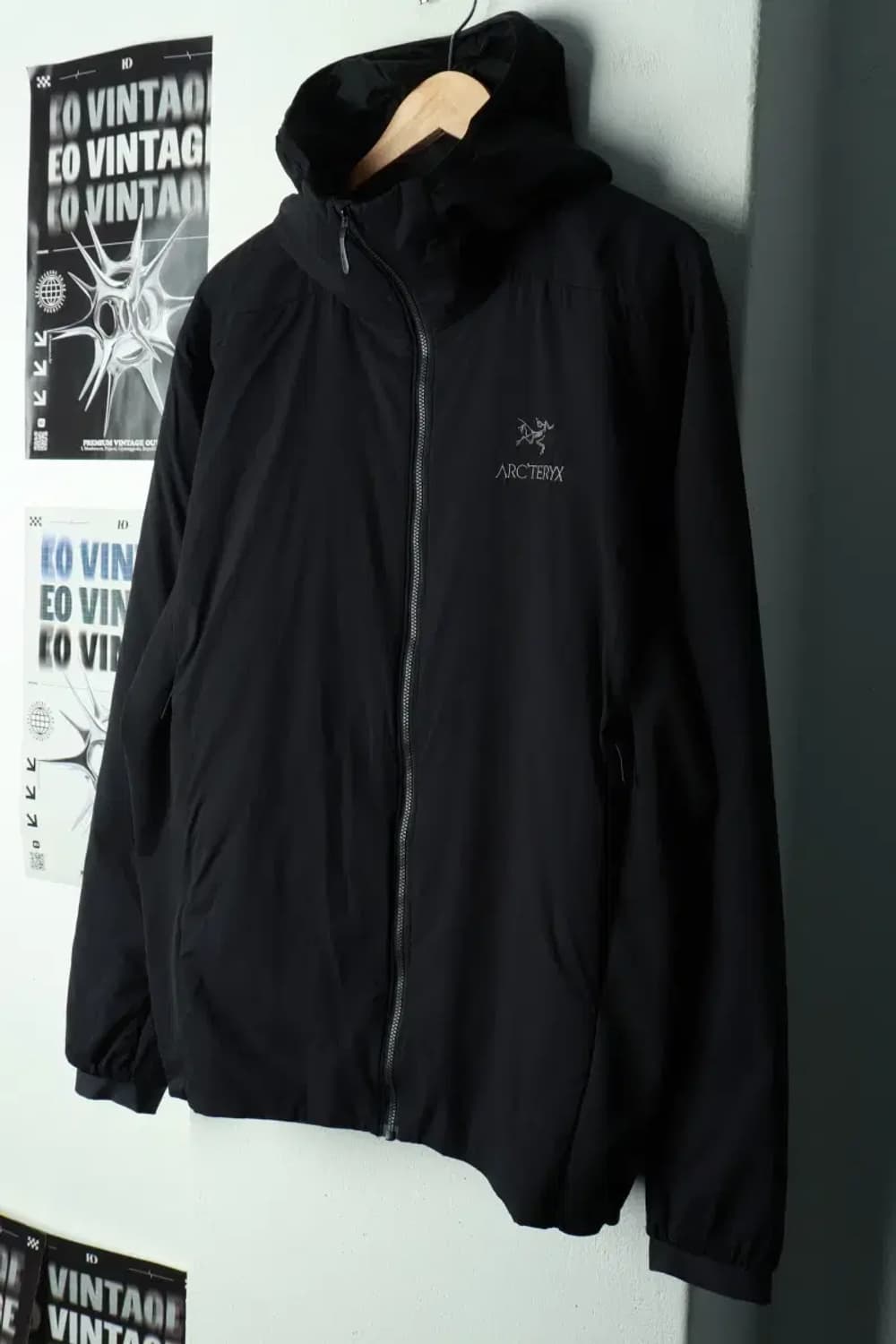 (L-XL) 아크테릭스 패딩 점퍼자켓 아톰 후디 블랙-16927 상품이미지1