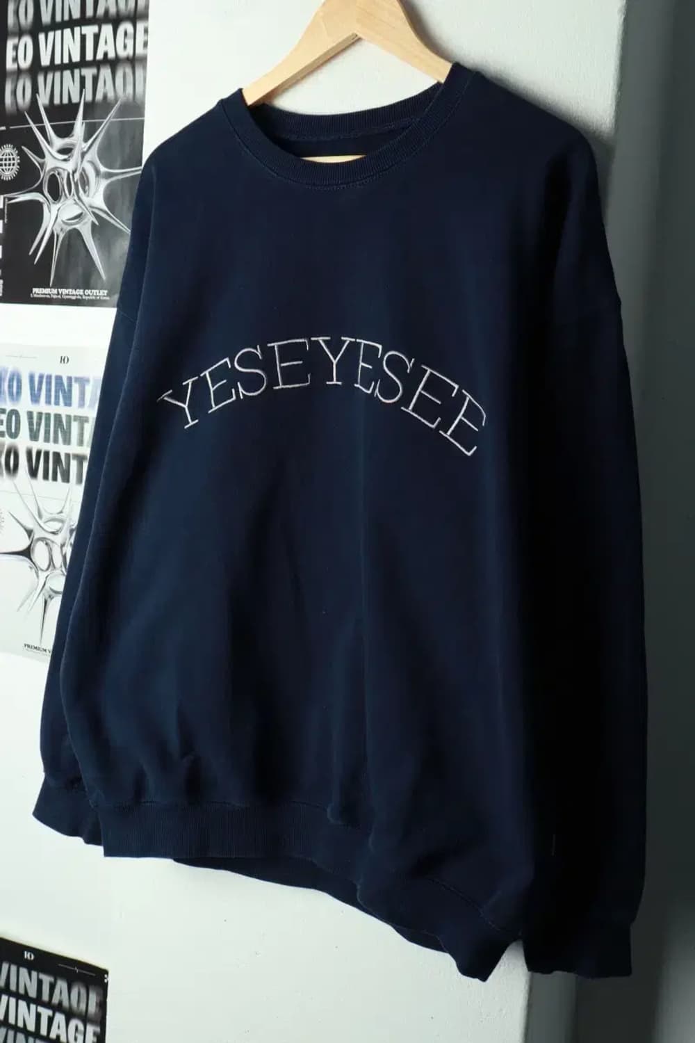 (L-XL) 예스아이씨 맨투맨 티셔츠 루즈핏 레터링 빅로고-16A4A 상품이미지1