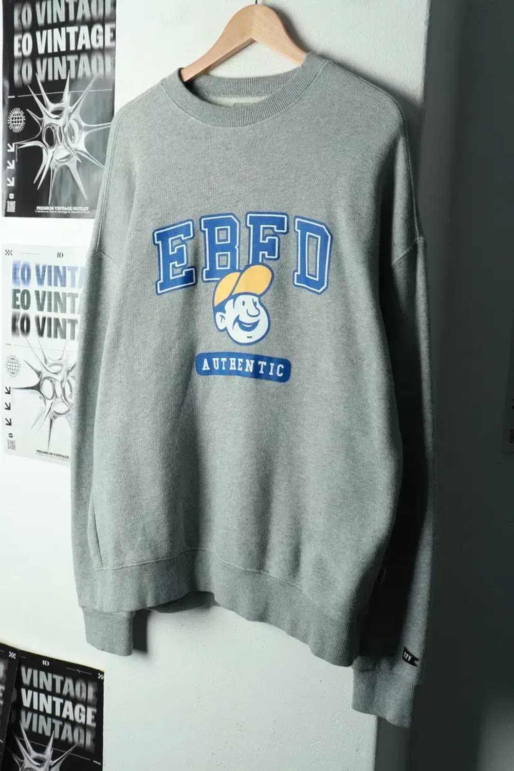 (L-XL) 이벳필드 맨투맨 티셔츠 루즈핏 빅로고 그레이-169F1 상품이미지1