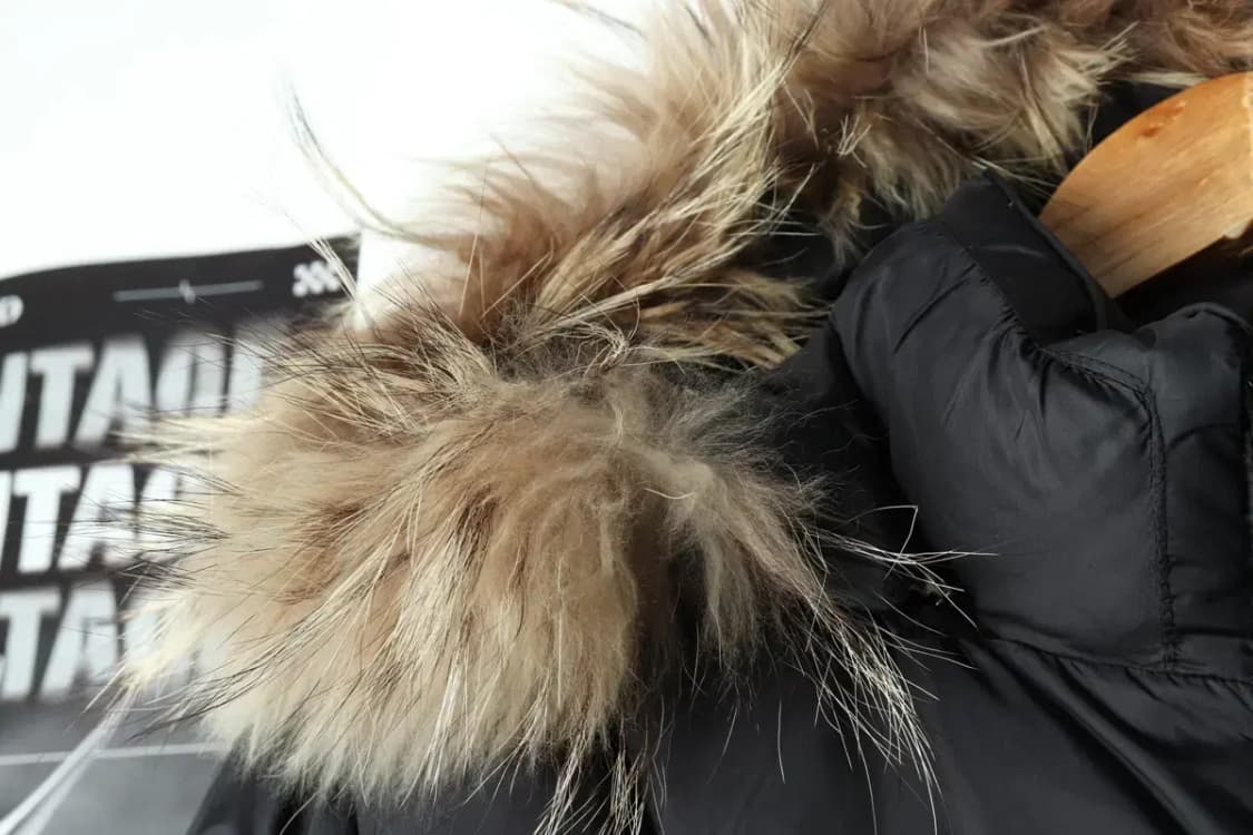 W(XL) 휠라 패딩 점퍼자켓 덕다운 블랙 퍼-166EB 상품이미지6