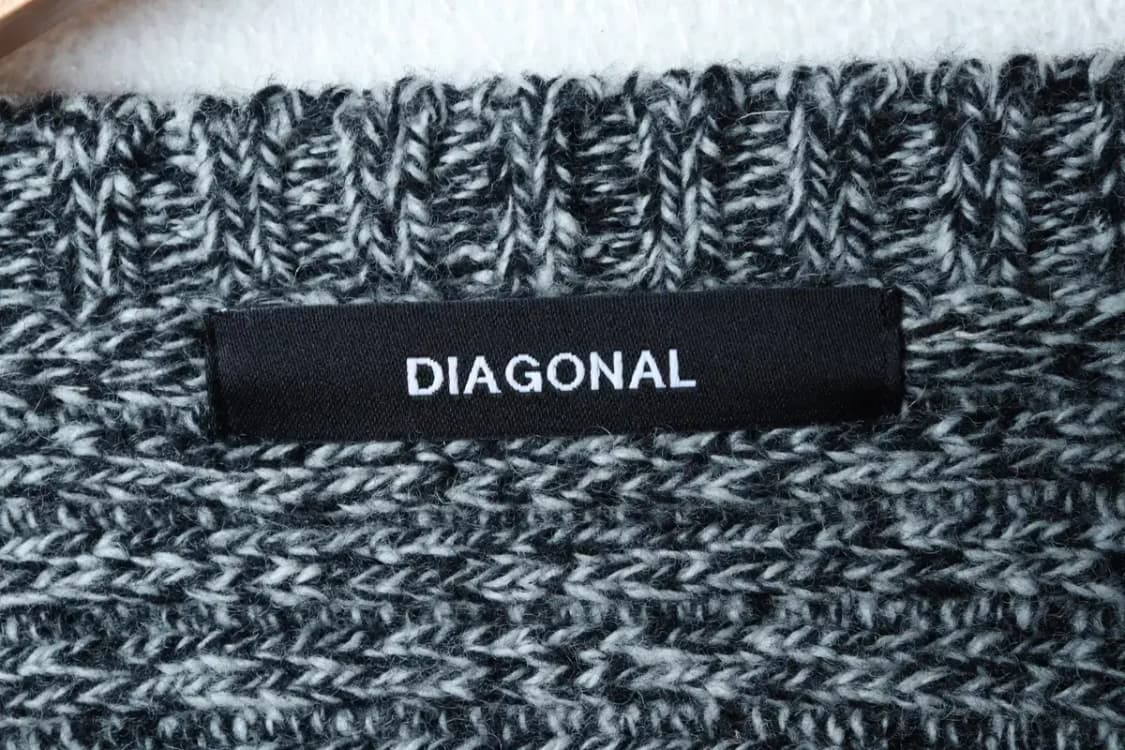 W(F) 다이애그널 니트 가디건 크롭 레이어드 오레오 유니크-16BD4 상품이미지5