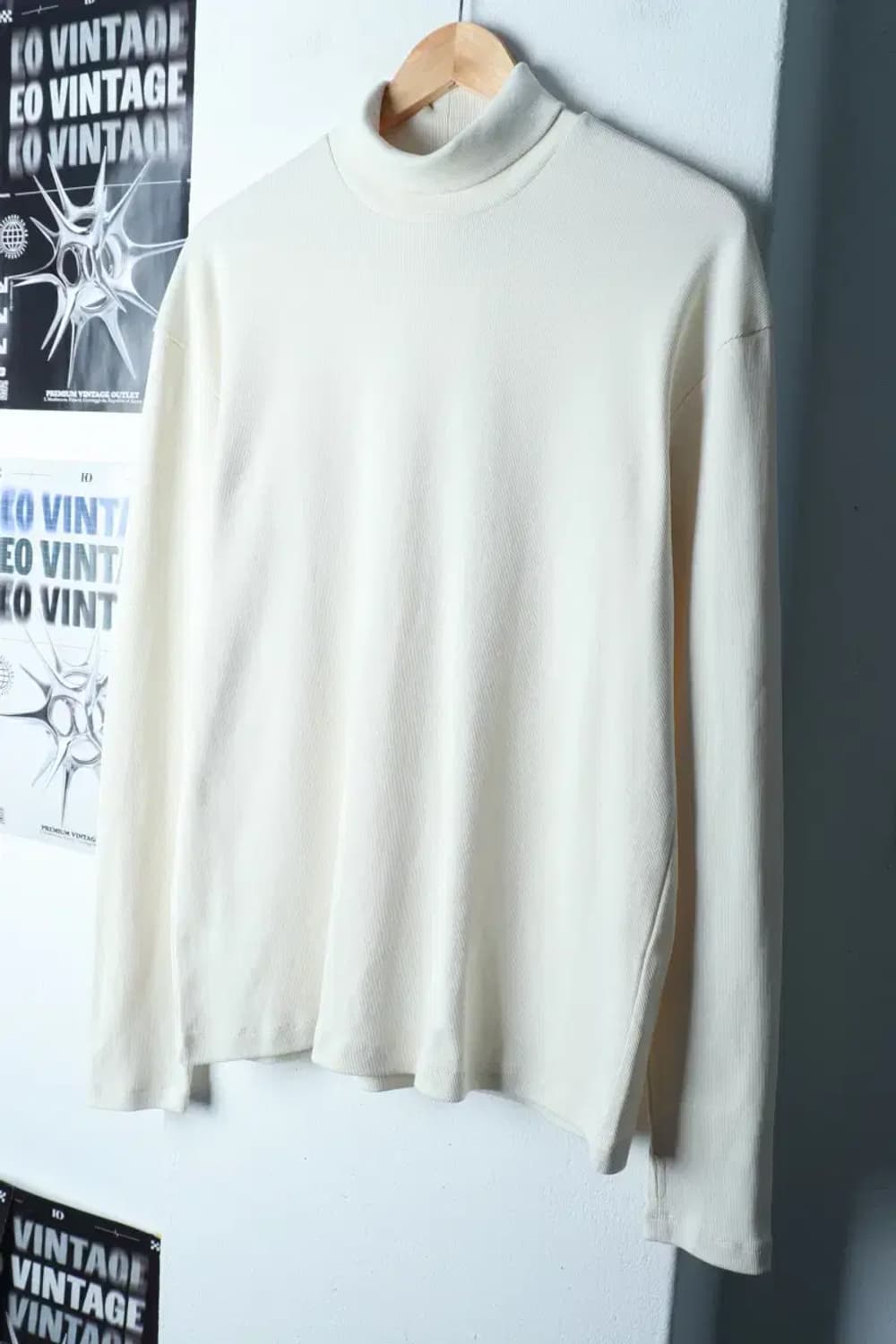 (L-XL) 아모멘토 니트 새상품 터틀넥 화이트 무지-16CAE 상품이미지1