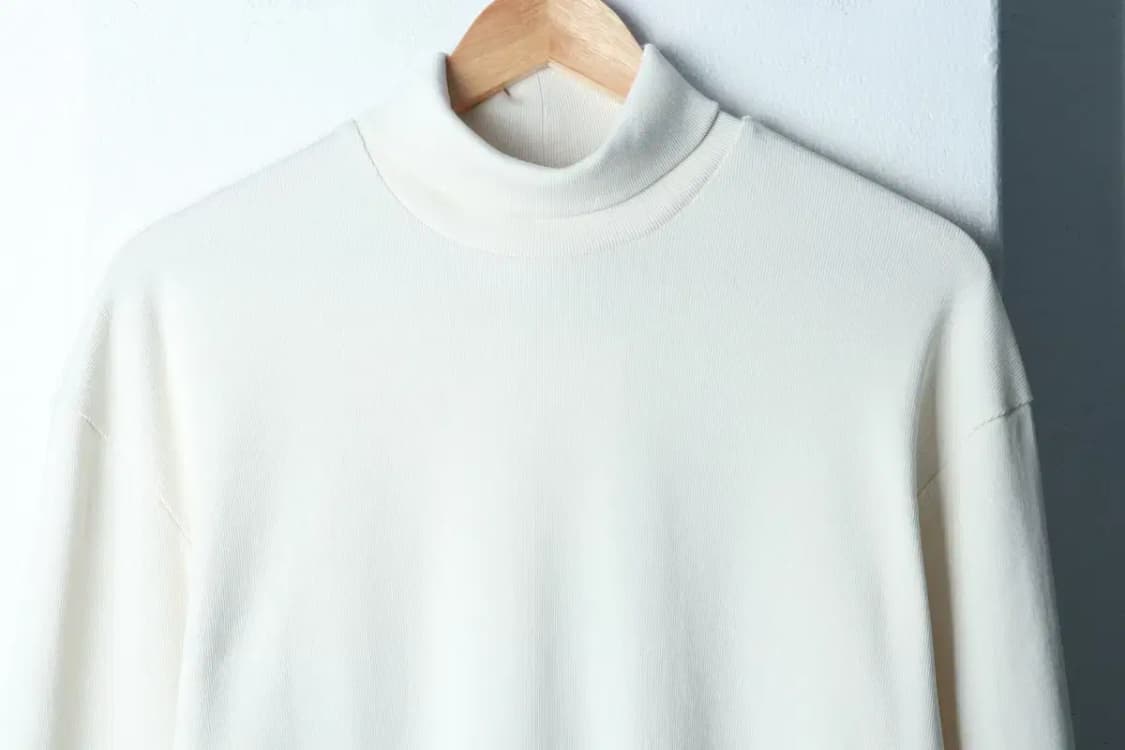 (L-XL) 아모멘토 니트 새상품 터틀넥 화이트 무지-16CAE 상품이미지3