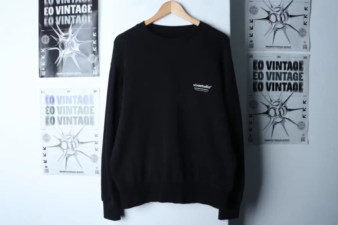 (L-XL) 비바스튜디오 맨투맨 티셔츠 스몰로고 블랙 올드스쿨-16D95 상품이미지2