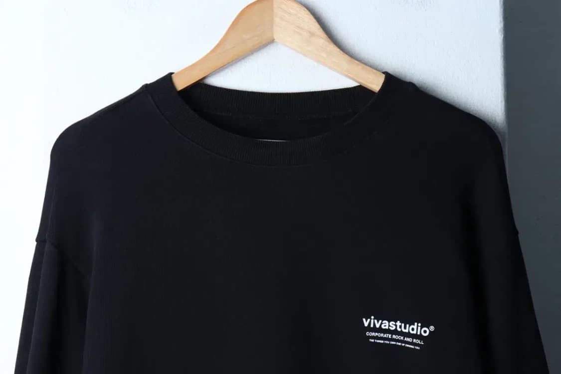 (L-XL) 비바스튜디오 맨투맨 티셔츠 스몰로고 블랙 올드스쿨-16D95 상품이미지3