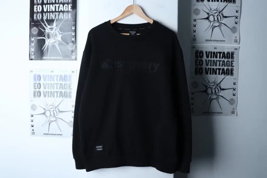 (XL) 디스커버리 맨투맨 티셔츠 작은사용감 기모 블랙-16E1E 상품이미지2