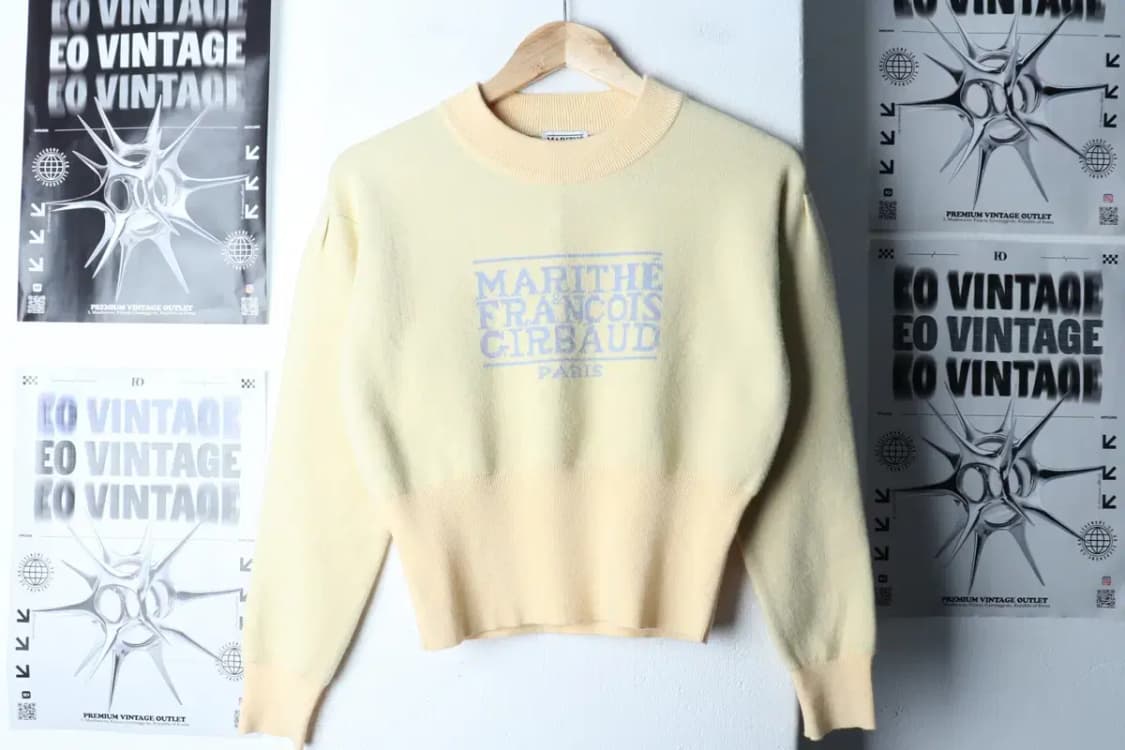 W(F) 마리떼프랑소와저버 니트 빅로고 크롭 노랑 키치-16E34 상품이미지2