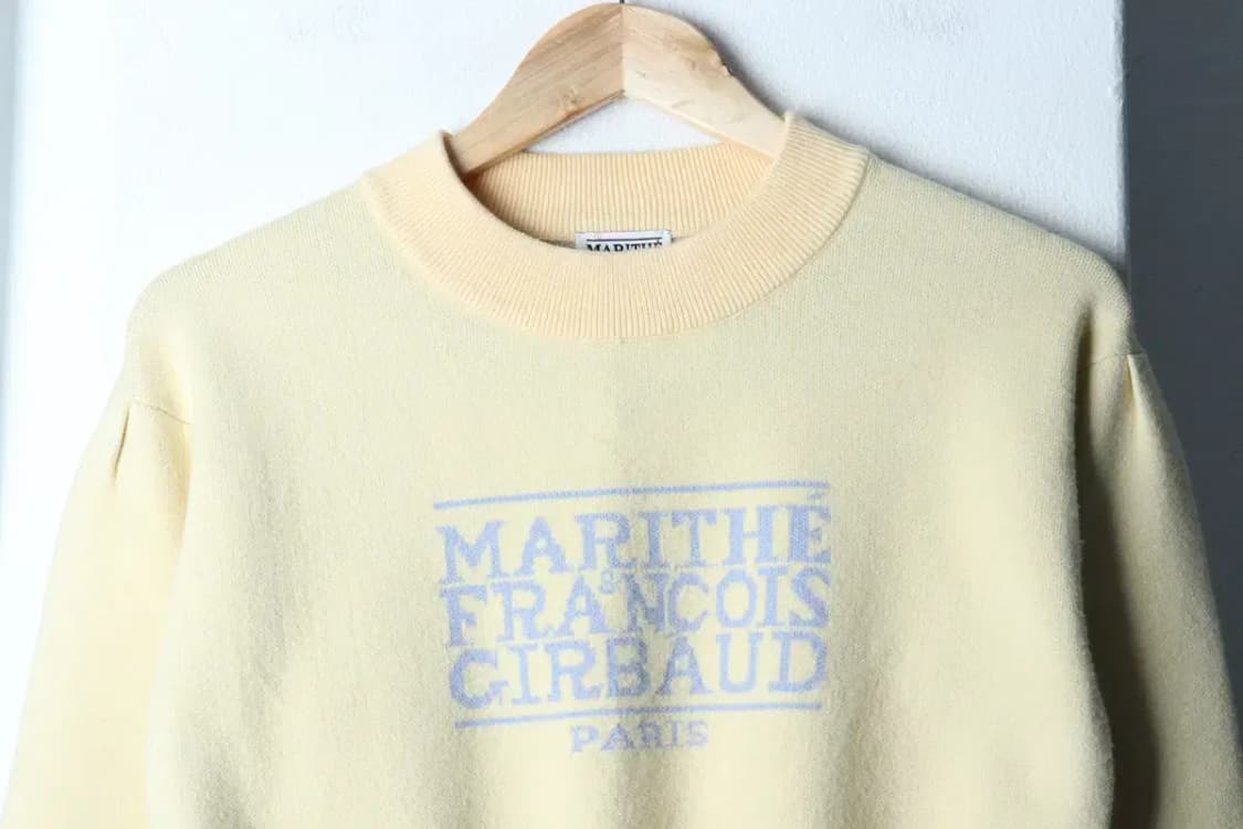 W(F) 마리떼프랑소와저버 니트 빅로고 크롭 노랑 키치-16E34 상품이미지3