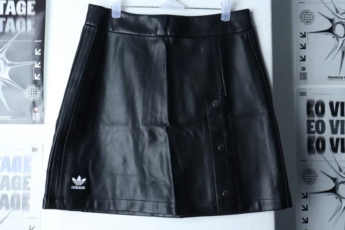 W(M) 아디다스 스커트 치마 오리지널 레더 기모 블랙-23CA 상품이미지2