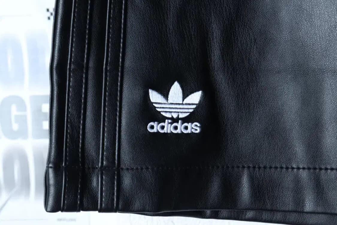 W(M) 아디다스 스커트 치마 오리지널 레더 기모 블랙-23CA 상품이미지3