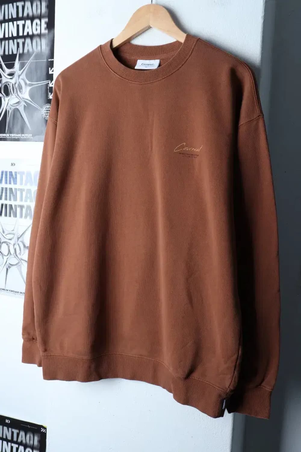 (L-XL) 커버낫 맨투맨 티셔츠 백프린팅 브라운 올드스쿨-16E8D 상품이미지1