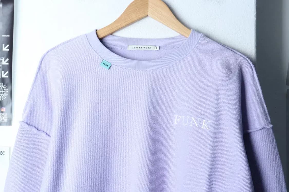W(M-L) 인스턴트펑크 맨투맨 티셔츠 크롭 퍼플 유니크 부클-16E99 상품이미지3