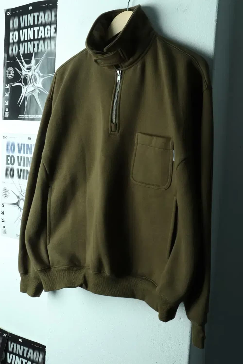 (L-XL) 에스피오나지 맨투맨 티셔츠 반집업 카키 놈코어-16FFC 상품이미지1