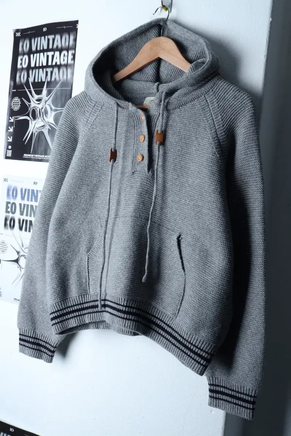 W(F) 브랜드빈티지 니트 세미크롭 헨리넥 그레이 울-16EA6 상품이미지1