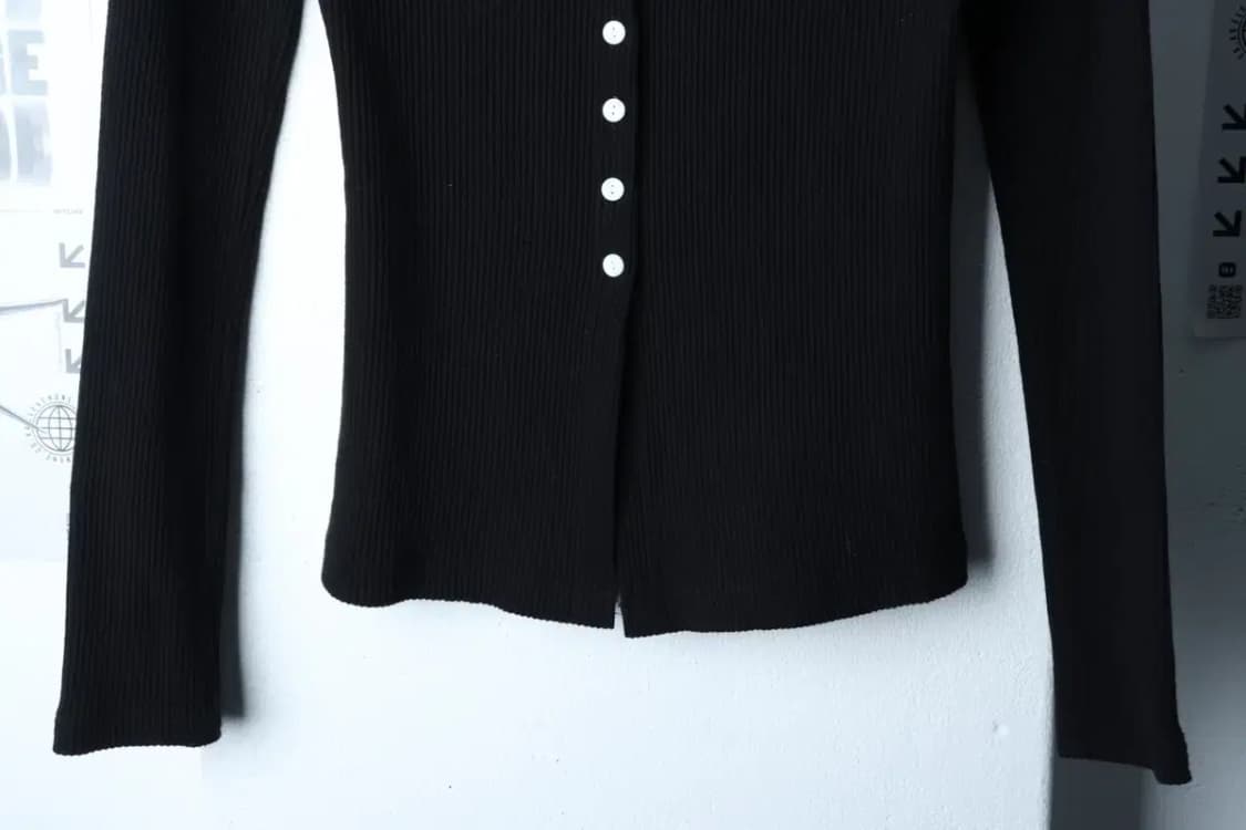 W(F) 론론 니트 와이드넥 블랙 슬림핏-171D0 상품이미지4