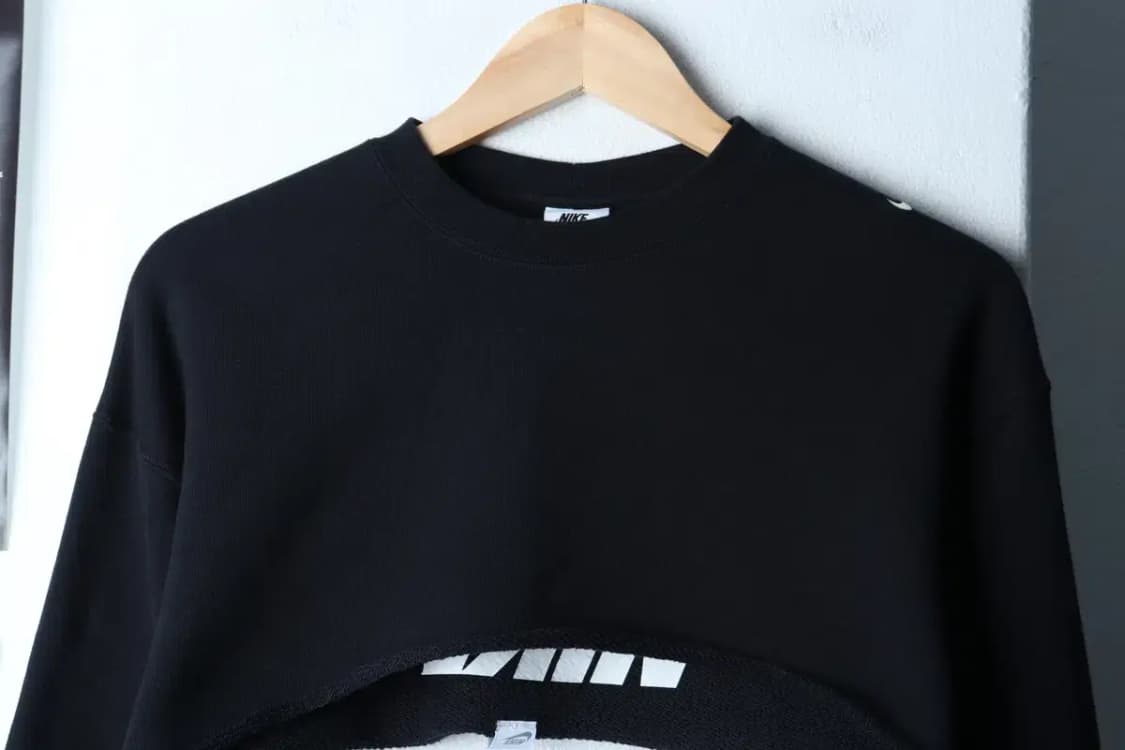 W(XS-S) 나이키 맨투맨 티셔츠 크롭 블랙 스우시 커스텀-17218 상품이미지3