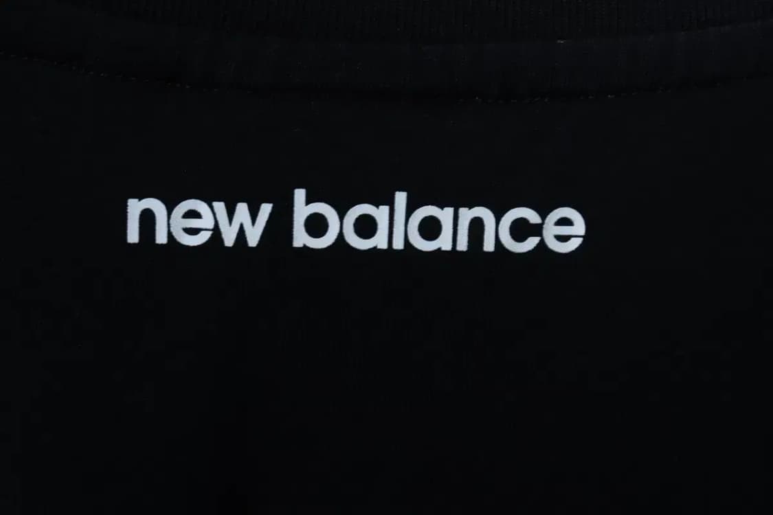 (2XL) 뉴발란스 긴팔티셔츠 빅사이즈 스몰로고 블랙 올드스쿨-1721A 상품이미지6