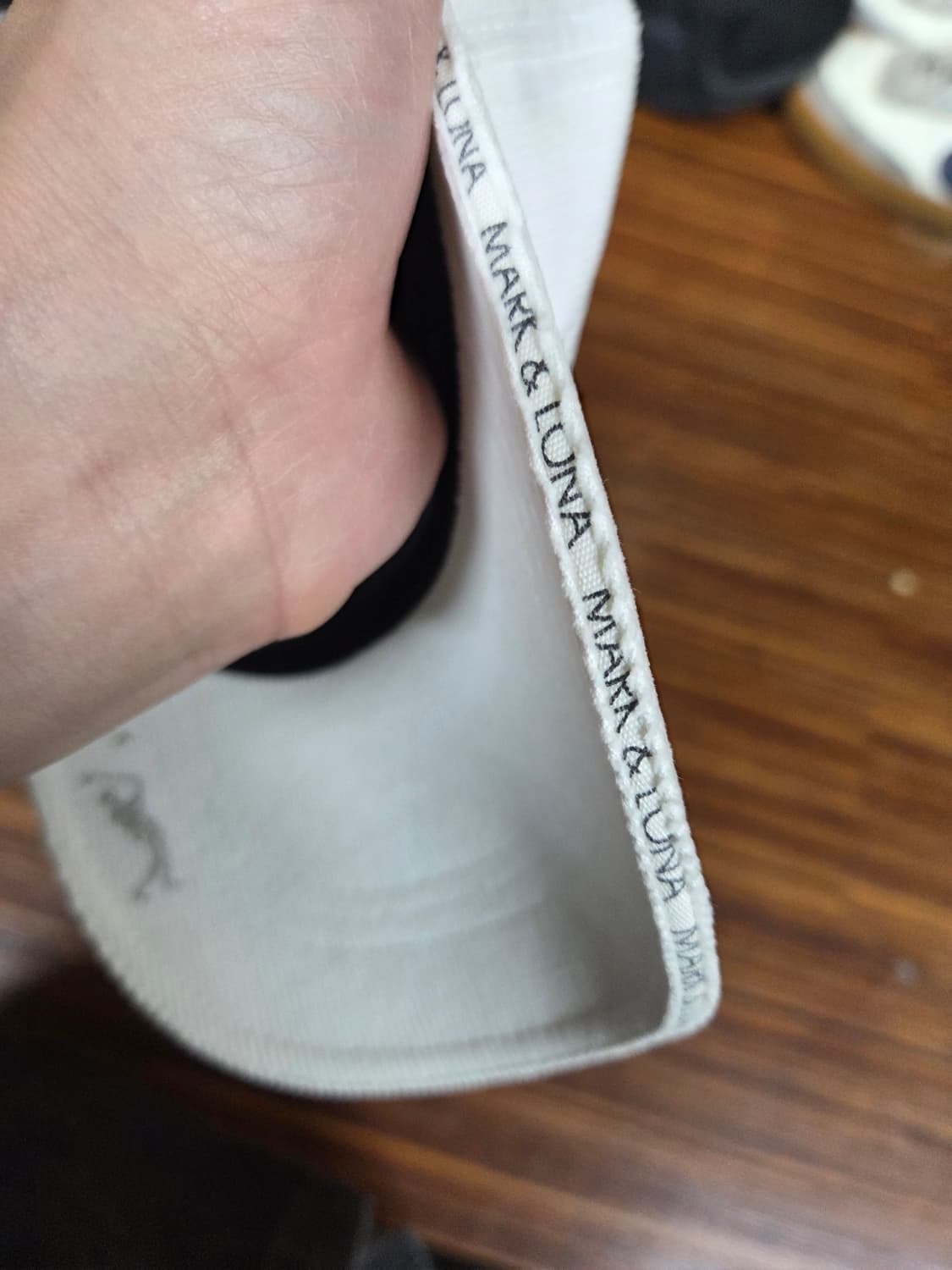 마크앤로나 코듀로이 모자 프리  상품이미지6