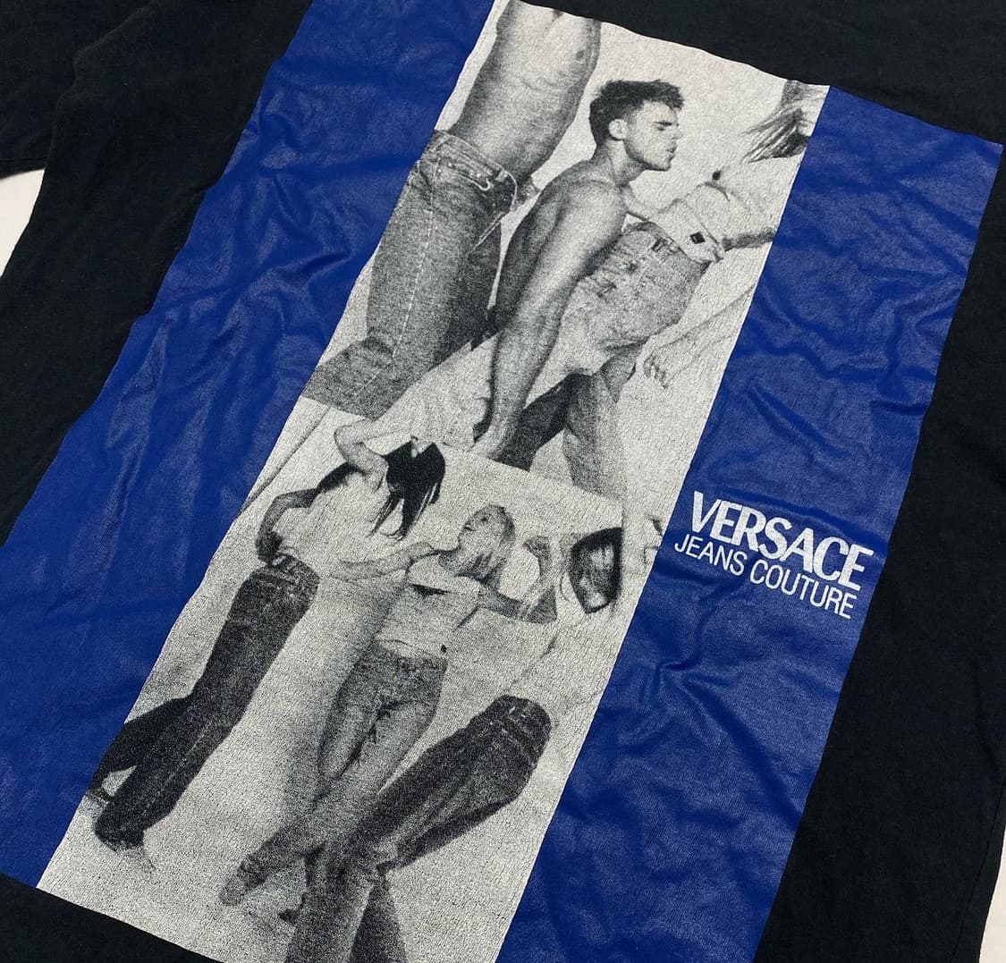 VERSACE(베르사체)진수 뀌뛰르 프린팅 반팔티 상품이미지2