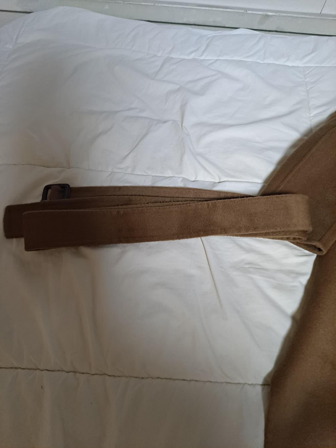 풀구성 새상품) 정가 5700 로로피아나 비쿠냐 코트 상품이미지7