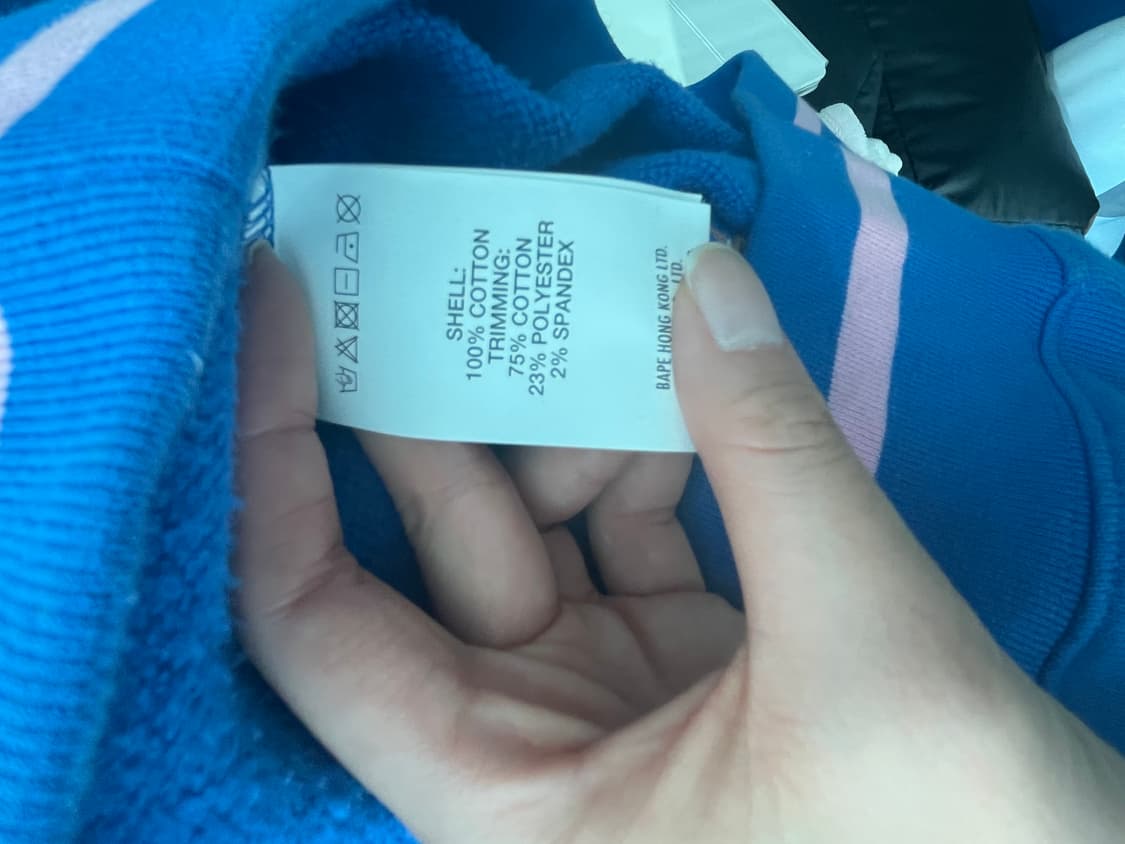 에이프 브이넥 맨투맨 xxs 상품이미지5