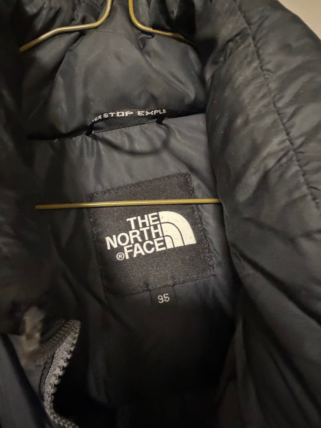 노스페이스 700 구형 눕시 패딩 블랙/실버 상품이미지7