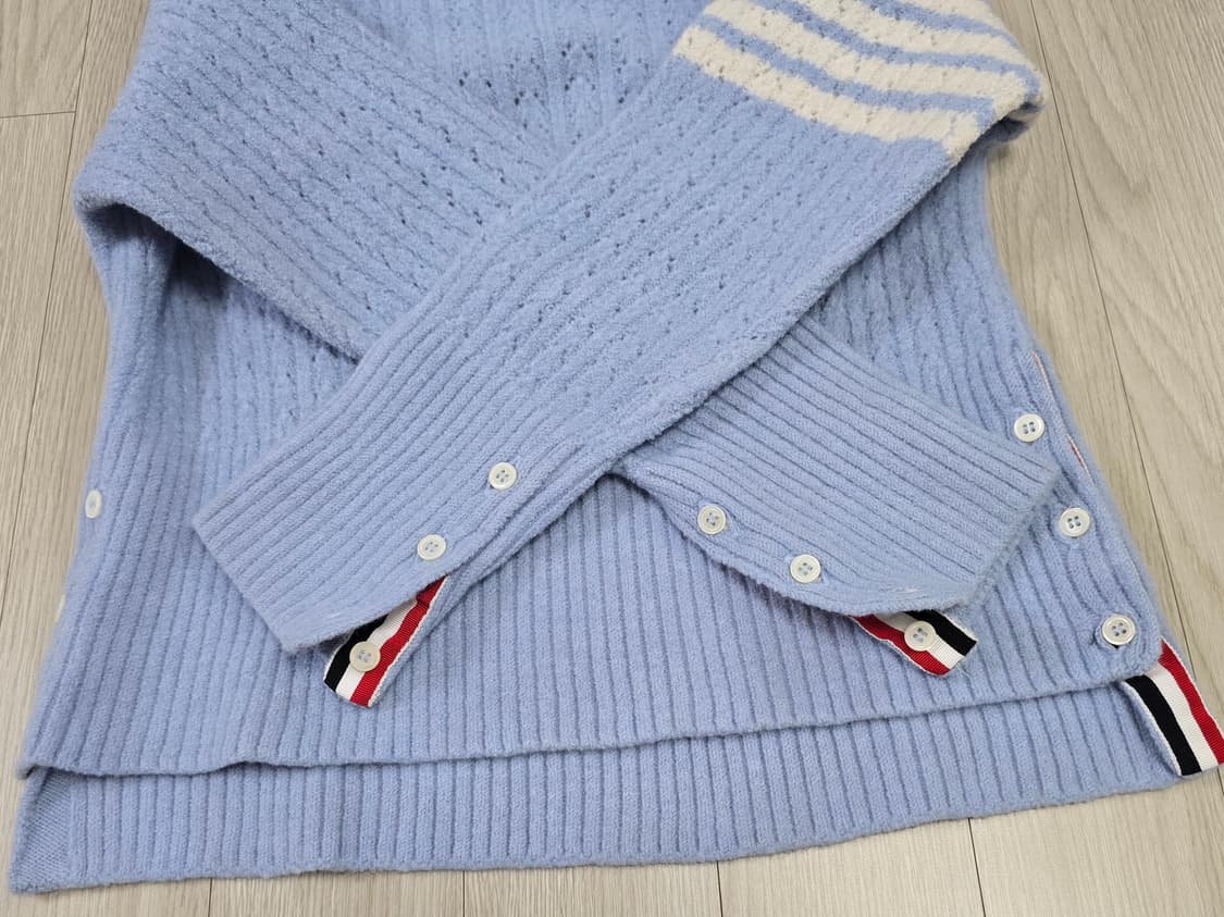 톰브라운 사선완장 여성 니트 판매 상품이미지5