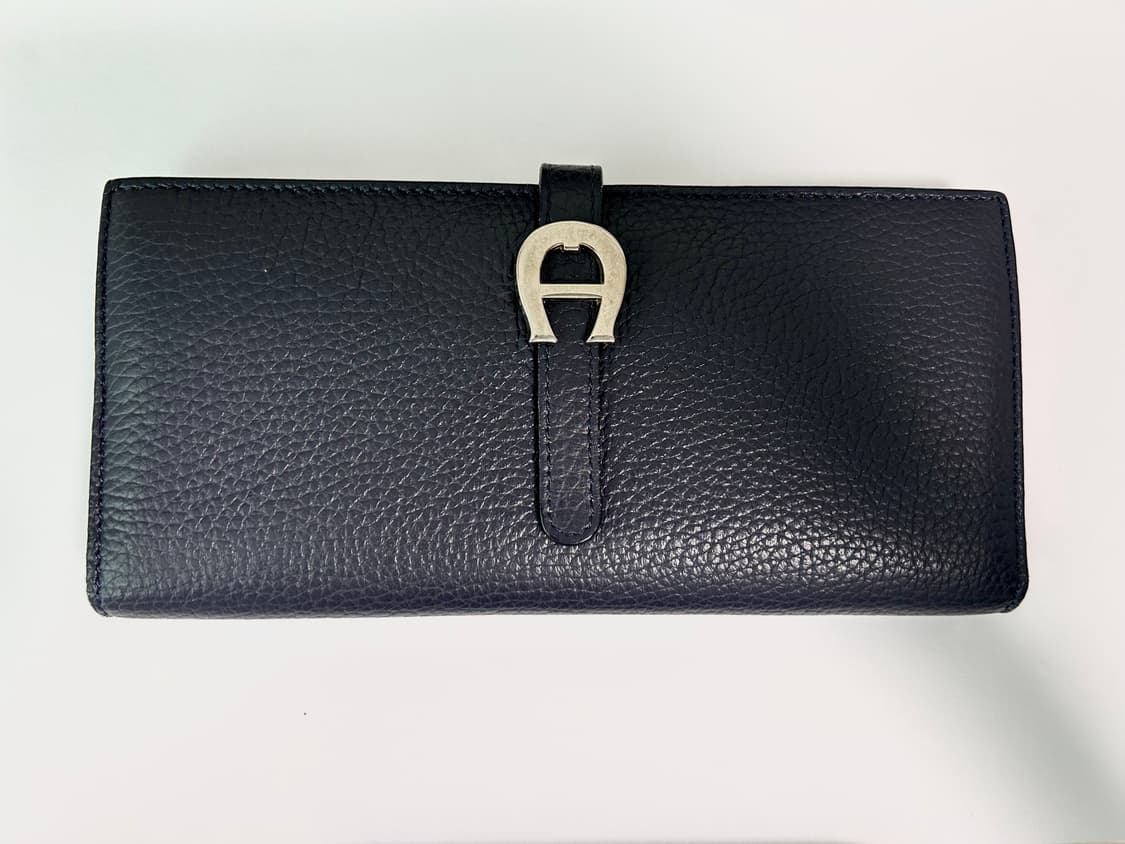 아이그너 곤색 가죽 장지갑 상품이미지1