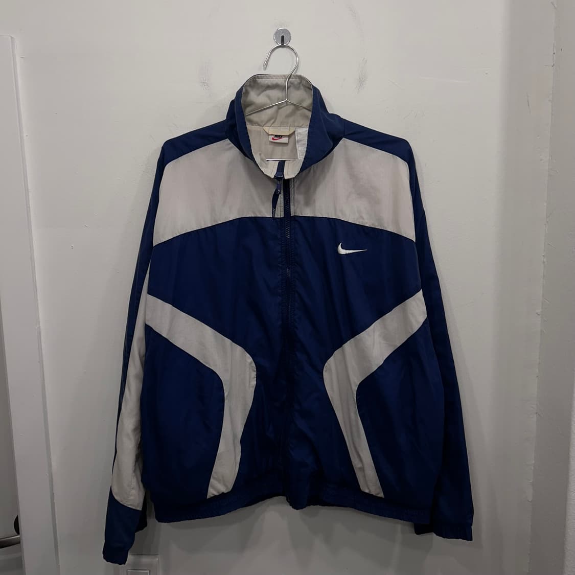 나이키 올드스쿨 배색 라인 하이넥 바람막이 상품이미지2