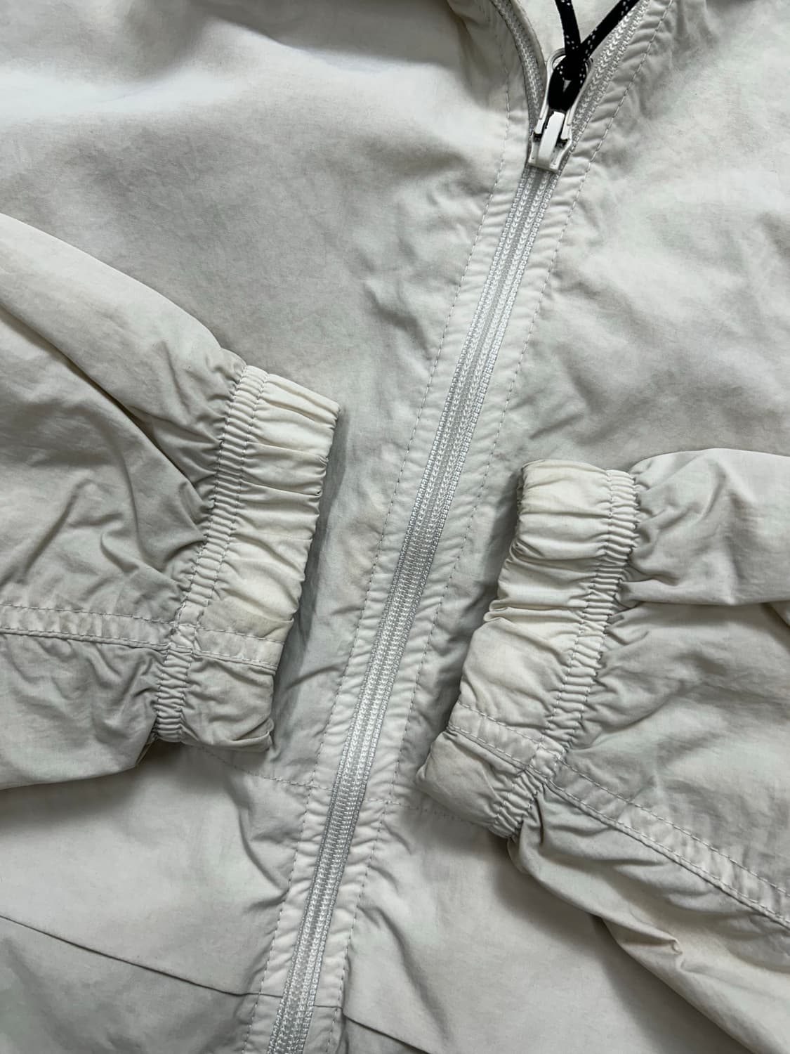 MLB 뉴욕 양키스 크림 후드 바람막이 M 상품이미지9