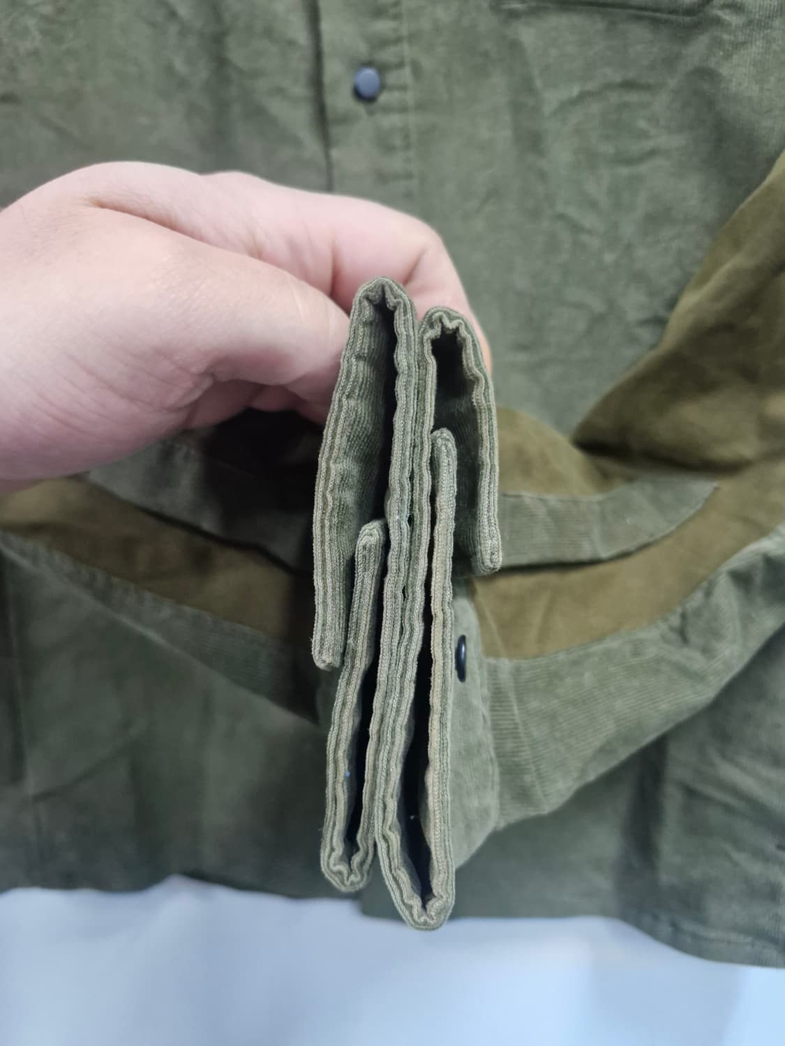 95M 아크테릭스 멀론 코듀로이 셔츠 자켓. 상품이미지4