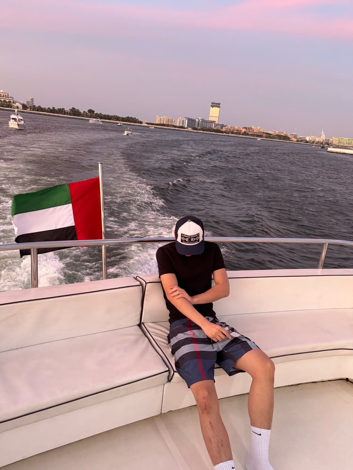 크롬하츠 트러커캡 네이비 판매 상품이미지4