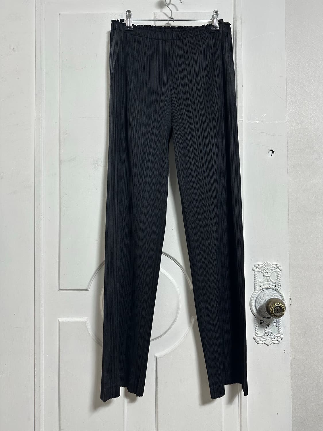 플리츠플리즈 팬츠 상품이미지1