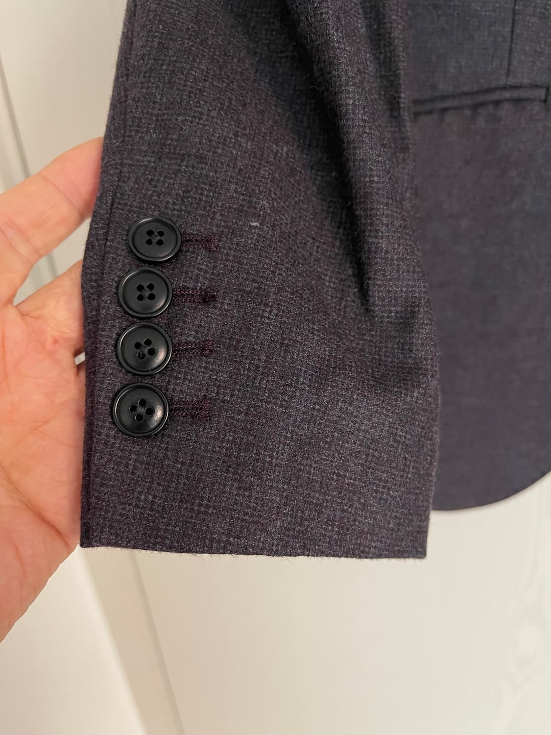 찰스 띠릿(CHARLES TYRWHITT) 레다 원단 울 자켓40R 상품이미지3