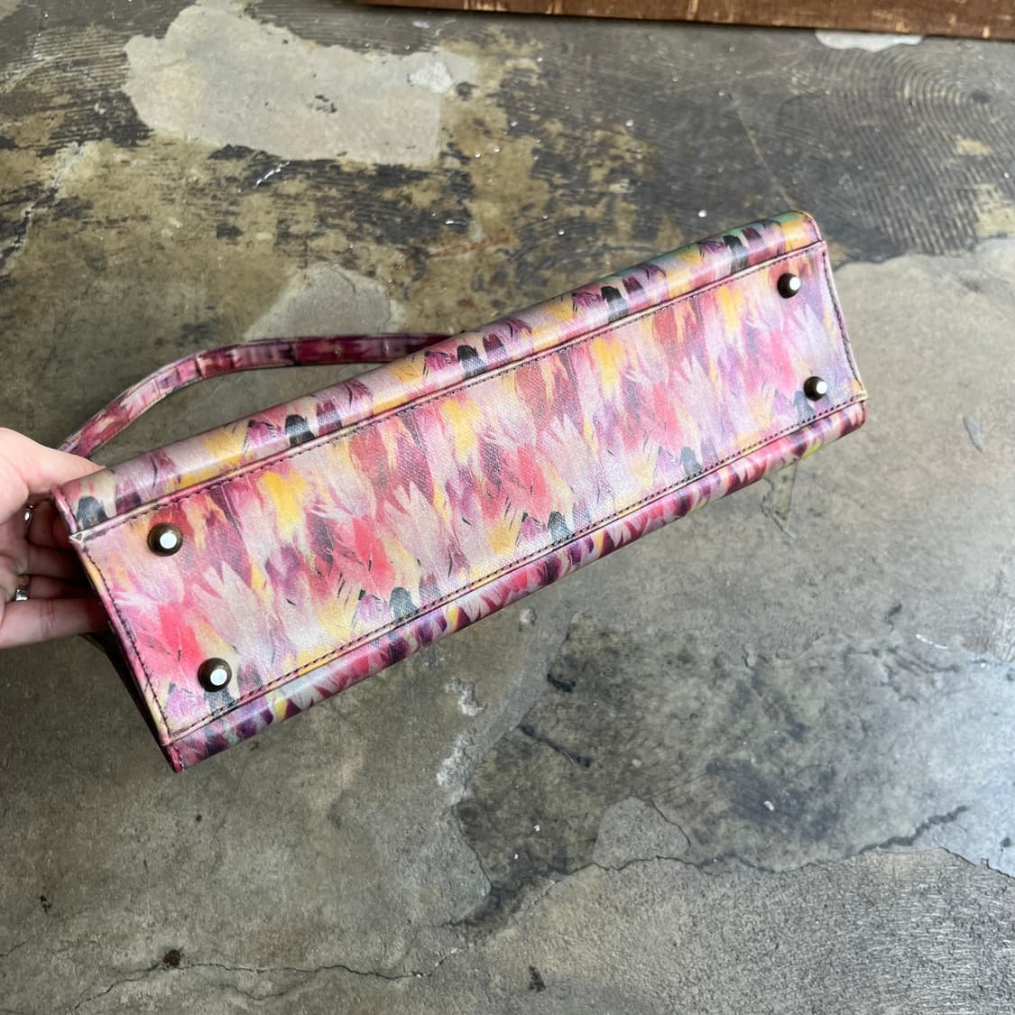 장폴고티에 페더 패턴 홀로그램 스퀘어 숄더 백 상품이미지7