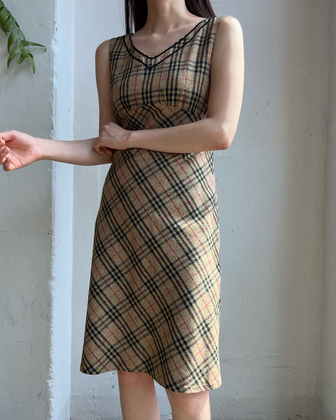 Burberry silk 100% one-piece 상품이미지4
