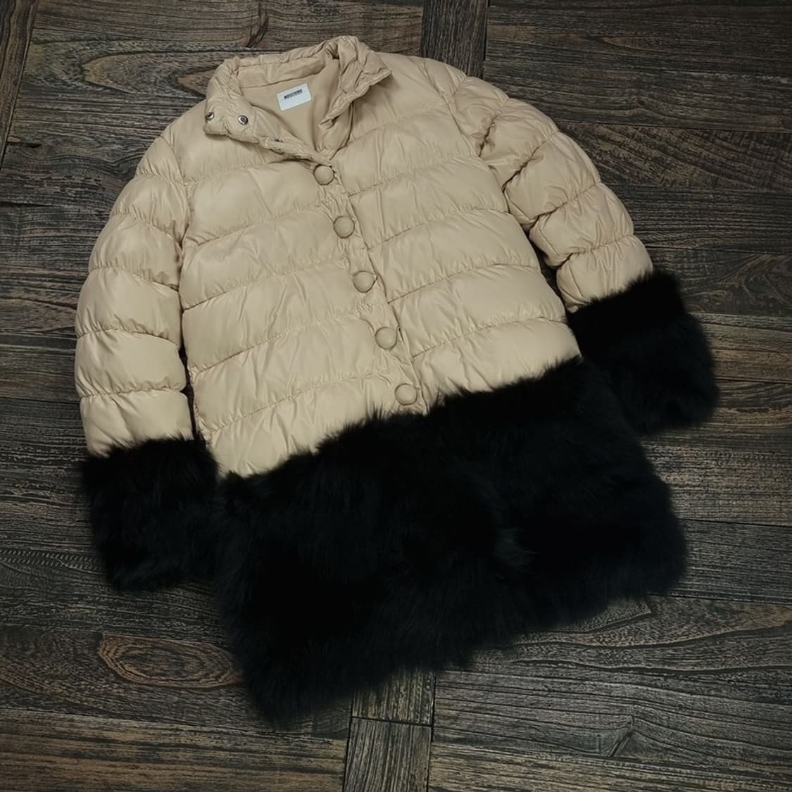 [모스키노] 폭스퍼 도킹 덕다운 롱패딩 P01113 상품이미지1