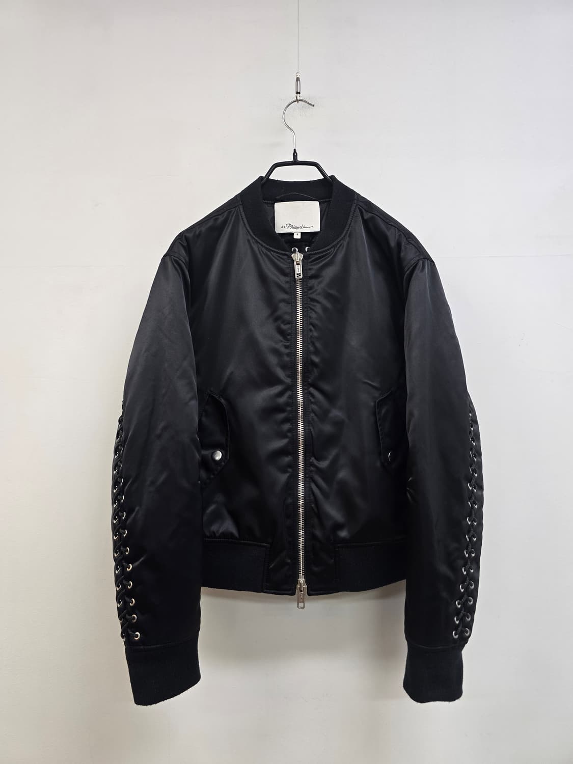 3.1필립림 레이스업 봄버 상품이미지1