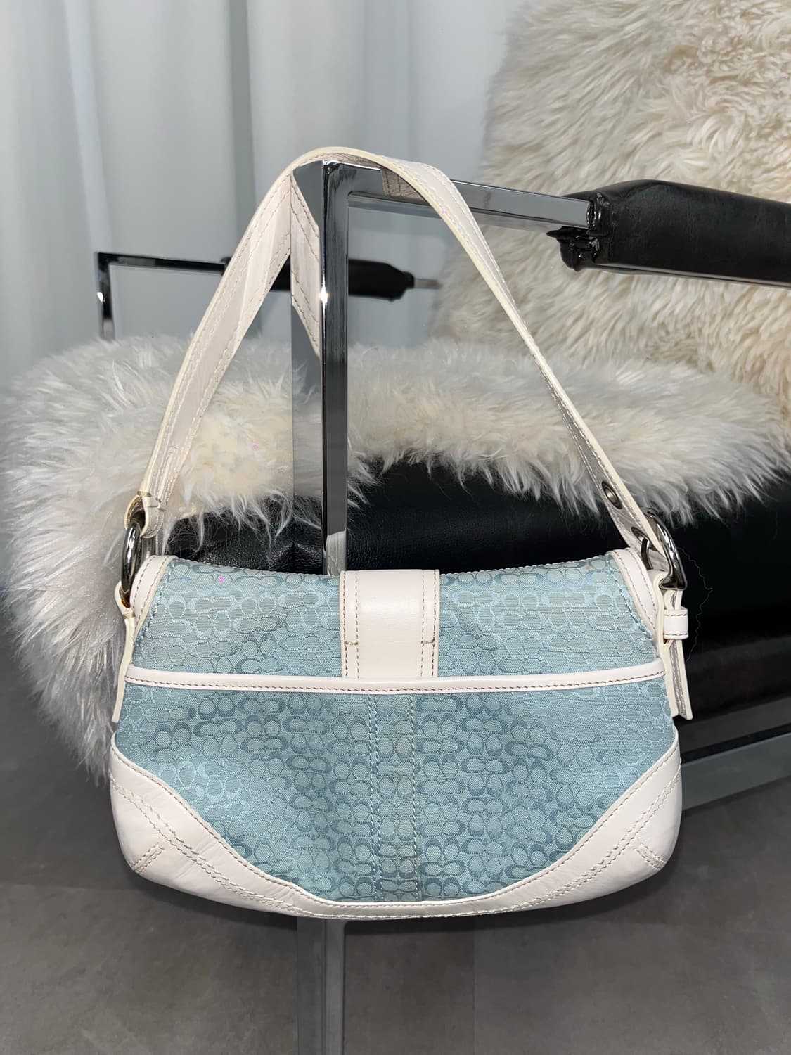 Coach sky blue basic shoulder bag 상품이미지3