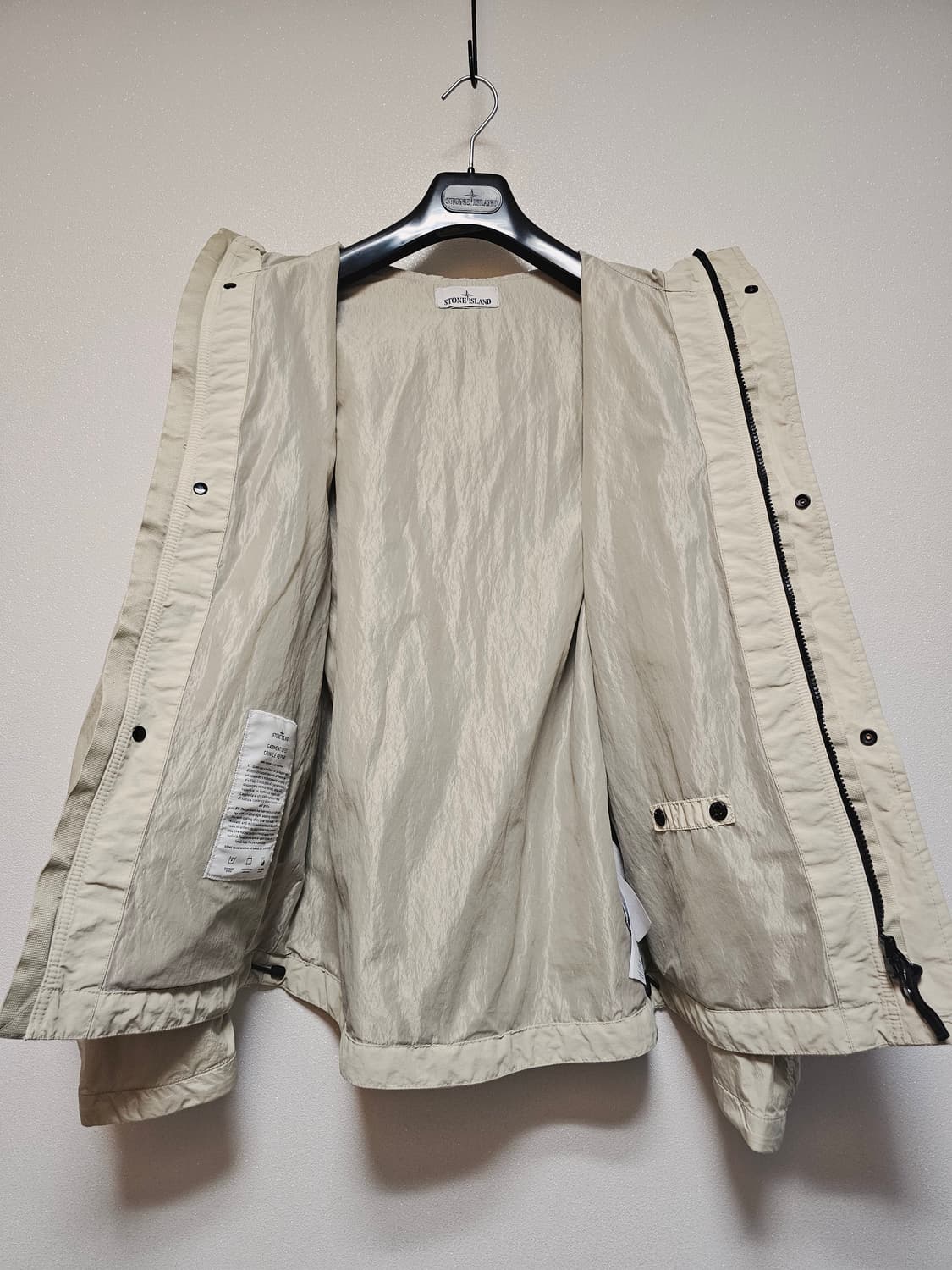 스톤 아일랜드 크링클랩스 R-NY 윈드 레지스턴트 안티 드롭 후드 자켓 상품이미지5