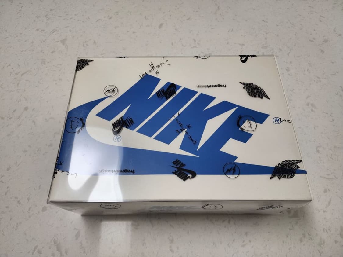 나이키 트래비스 스캇  상품이미지1