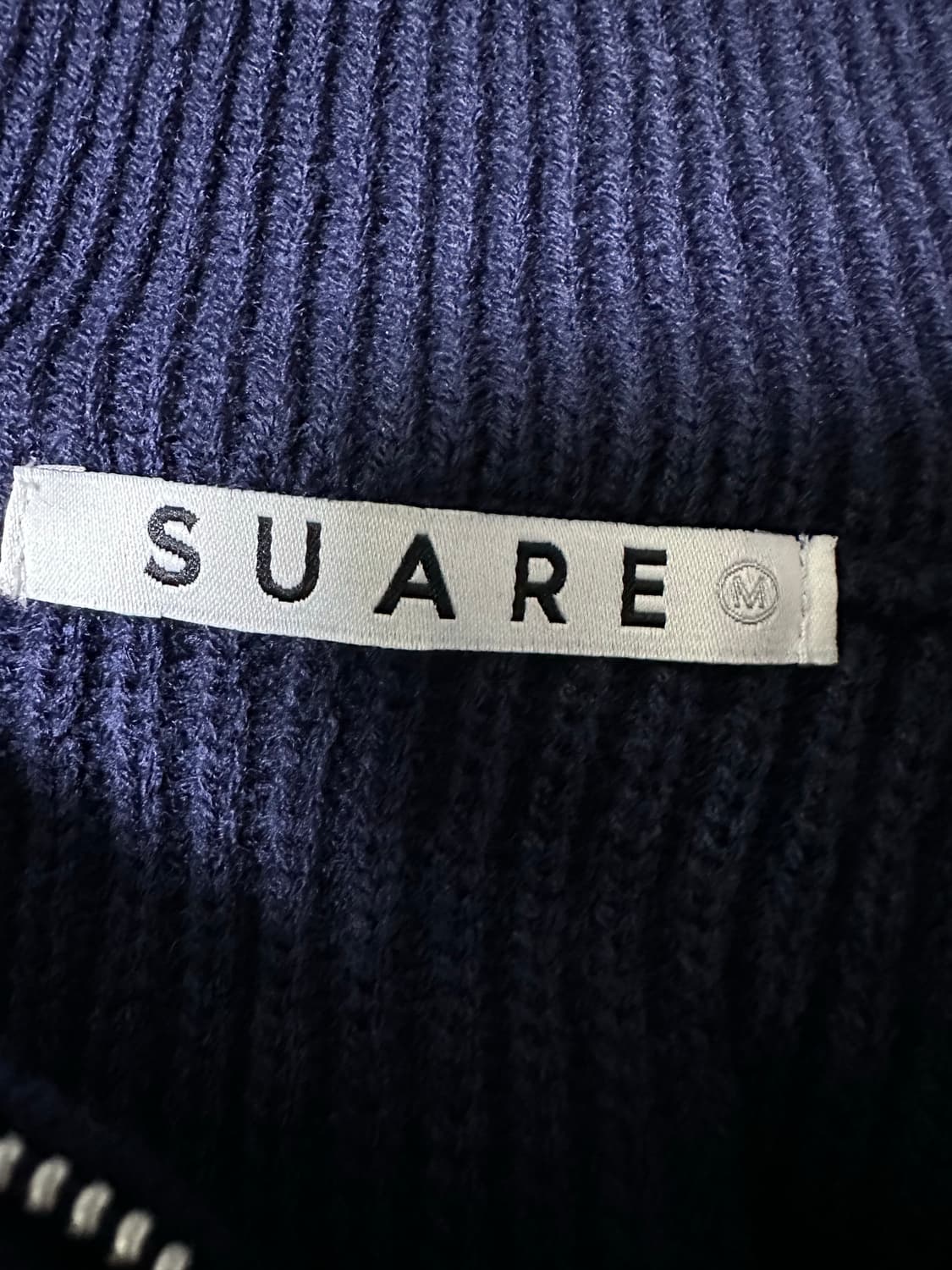 SUARE 하프집업 니트 네이비 상품이미지3