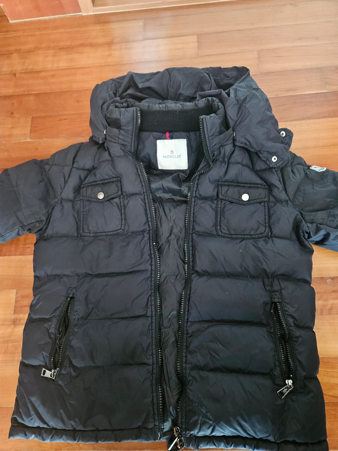 몽클레어 패딩 상품이미지1